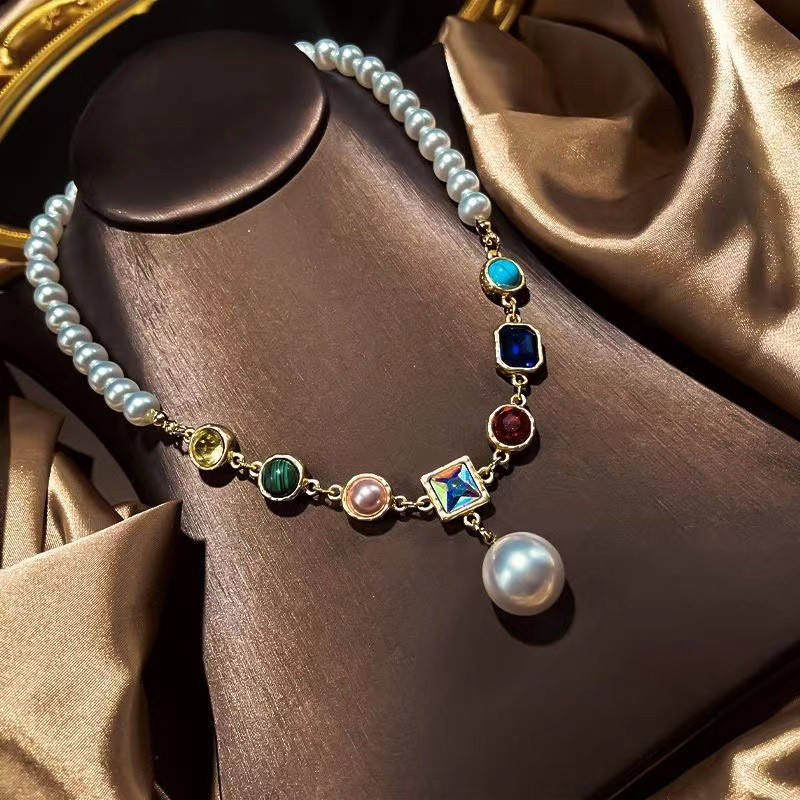 Stunning Multicolored Pearl Necklace