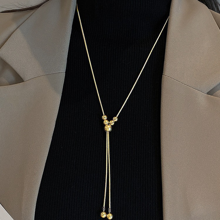 Elegant Golden Drop Chain Necklace for Women