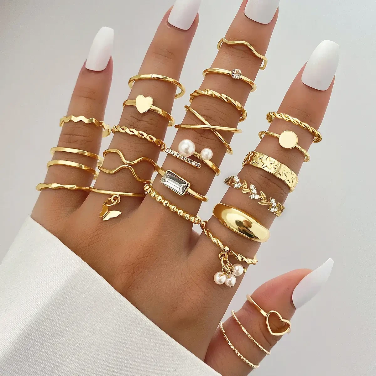 24 pcs Gold Pattern Ring Set