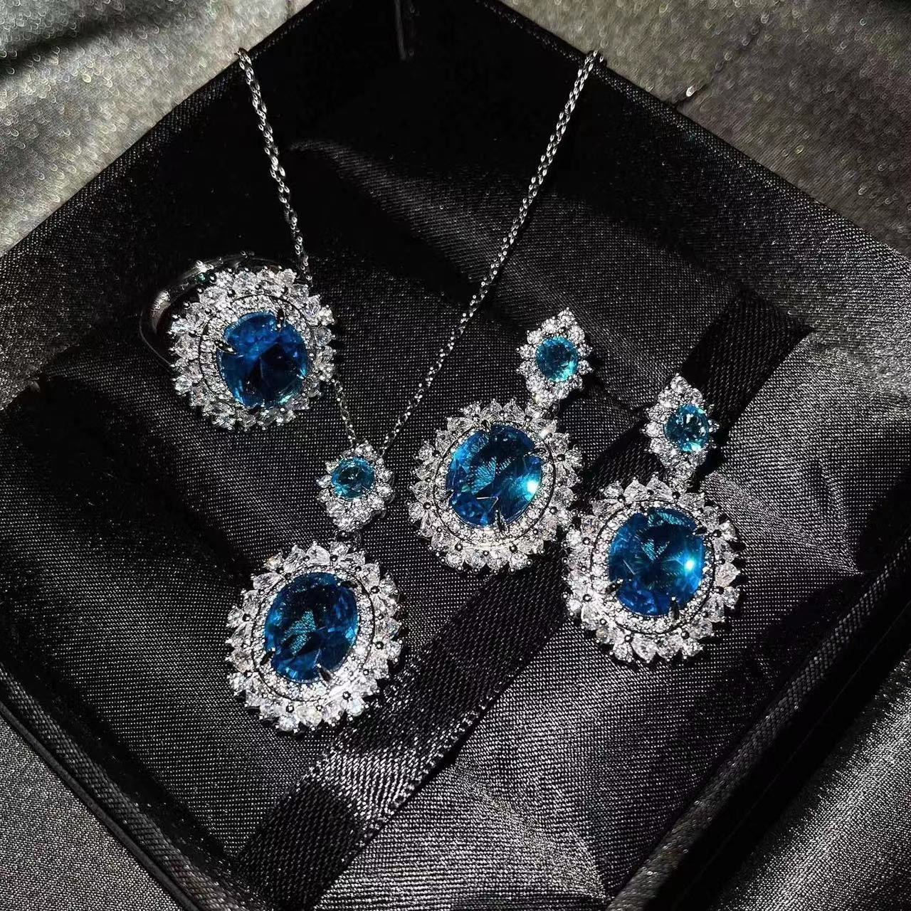 Luxury Colorful Diamond Jewelry Set