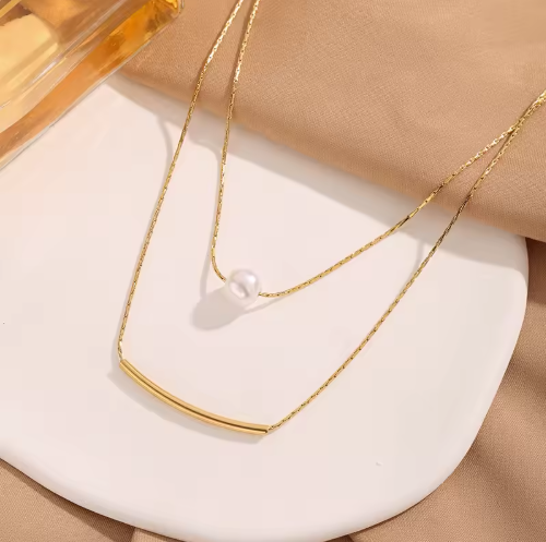 Layered Pearl Bar Necklace